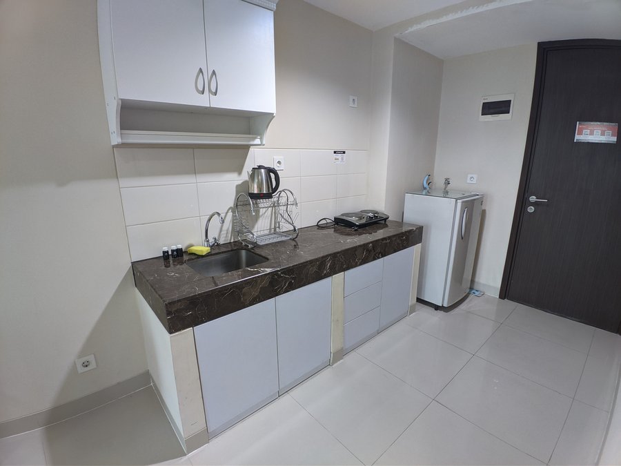 Studio Unit — Kitchen