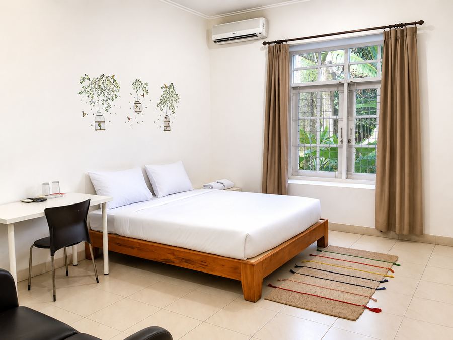 Deluxe Room &mdash; MYHOME Kemang